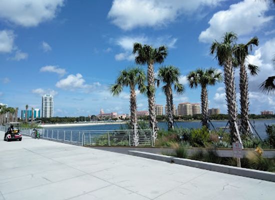 florida/st-petersburg/landmark/spa-beach