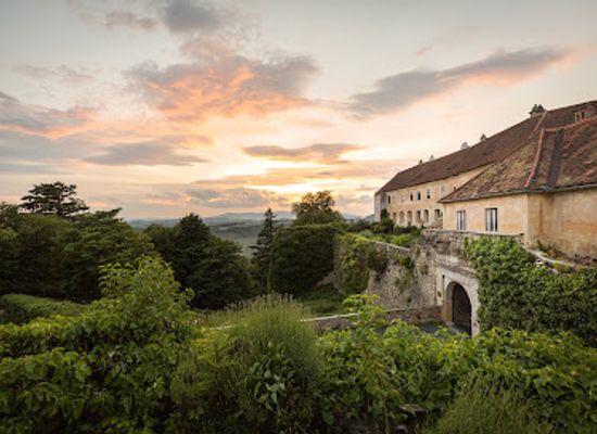 austria/thermenregion/landmark/bernstein-castle