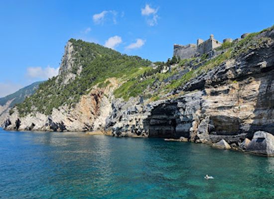 italy/italian-riviera/landmark/grotta-di-lord-byron