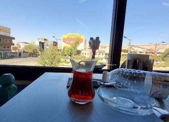 iraq/sulaymaniyah/landmark/kashkol-cafe