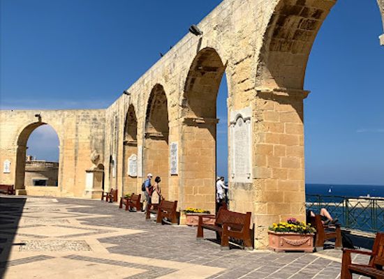 malta/valletta/landmark/upper-barrakka