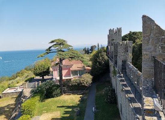 italy/veneto/landmark/walls-of-piran