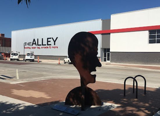 kansas/salina/landmark/the-alley-of-salina