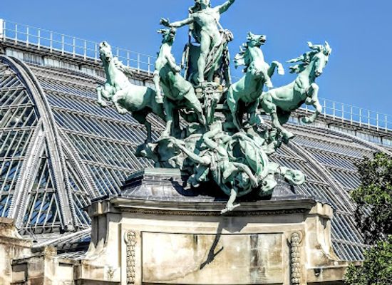france/ile-de-france/landmark/piece-of-the-berlin-wall