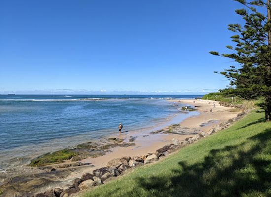 australia/central-coast/landmark/memorial-park
