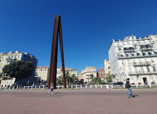 france/nice/landmark/nice-food-and-wine-tours-food-tours-of-nice-with-nadia