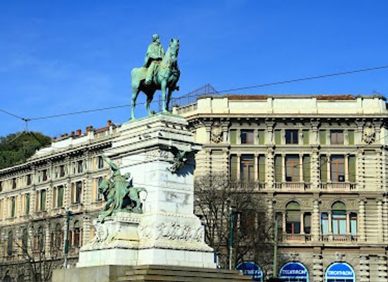 italy/milan/brera/landmark/monumento-a-giuseppe-garibaldi