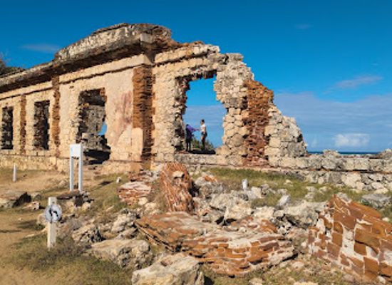 puerto-rico/aguadilla/landmark/ruinas-del-faro