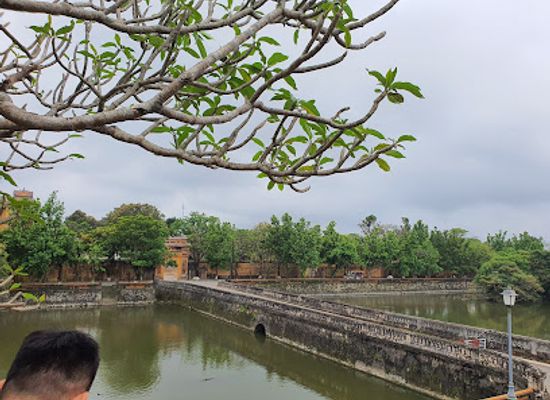 vietnam/south-central-coast/landmark/hue-imperial-city