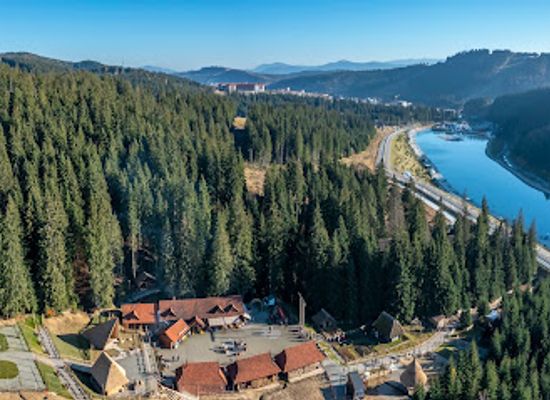 ukraine/bukovel/landmark/hutsul-land-bukovel