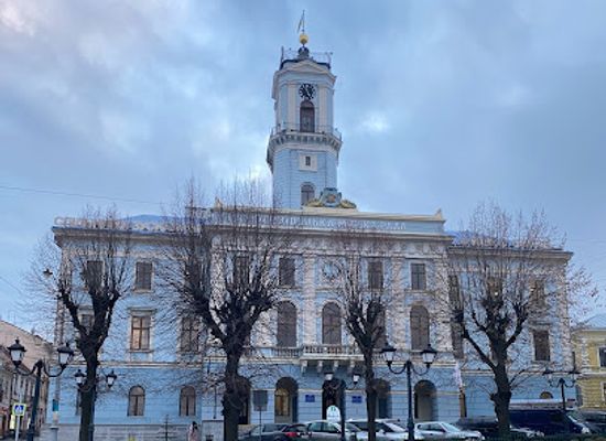 ukraine/chernivtsi/landmark/town-hall