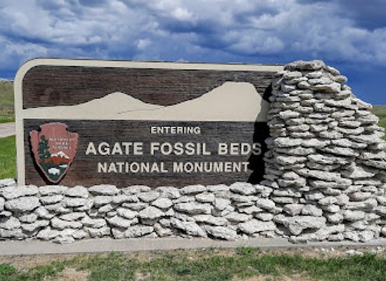 canada/peace-river-country/landmark/agate-fossil-beds-national-monument