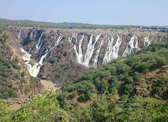 angola/zambezi-basin/landmark/ruacana-falls