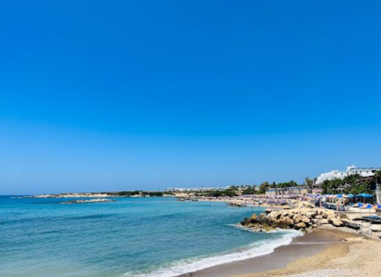 cyprus/latchi-beach/landmark/laourou-beach