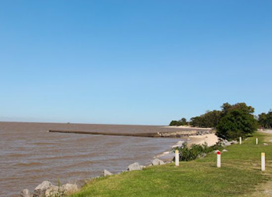 uruguay/colonia-del-sacramento/real-de-san-carlos/landmark/zona-la-boya