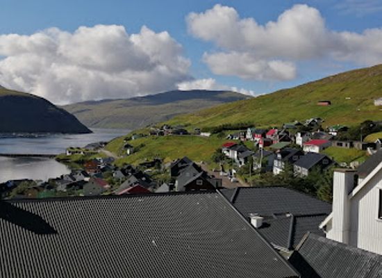faroe-islands/vestmanna/landmark/vestmanna-guesthouse