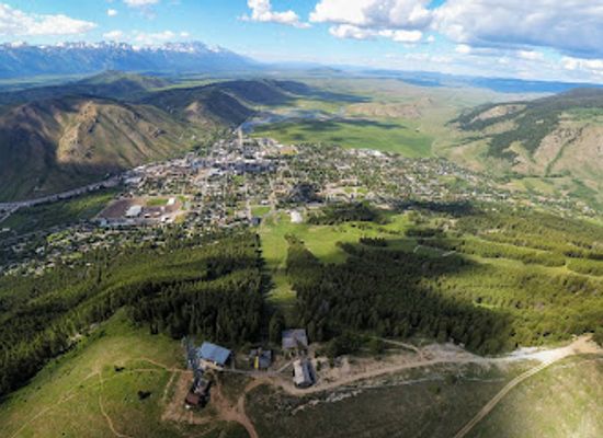 wyoming/snow-king-mountain-resort/landmark/treetop-adventure-park-at-snow-king-mountain