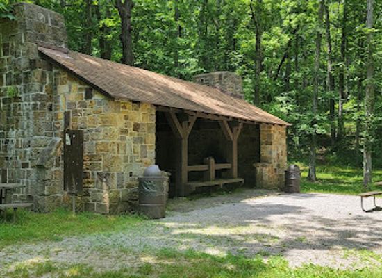 illinois/giant-city-state-park/landmark/giant-city-class-a-campground