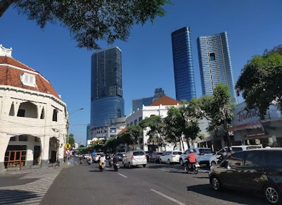 indonesia/surabaya/tunjungan/landmark/tunjungan-romansa