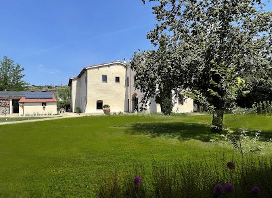 italy/chianti/landmark/casale-la-gora