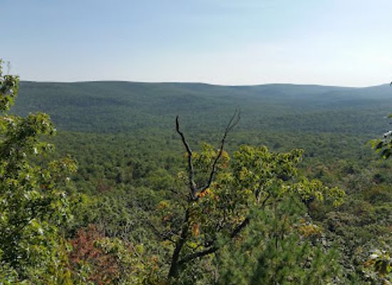 pennsylvania/appalachian-mountains/landmark/sunset-rocks-trailhead