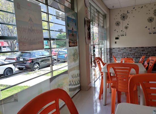 bolivia/cochabamba/landmark/ms-sushi-mr-ramyun-oriental-market