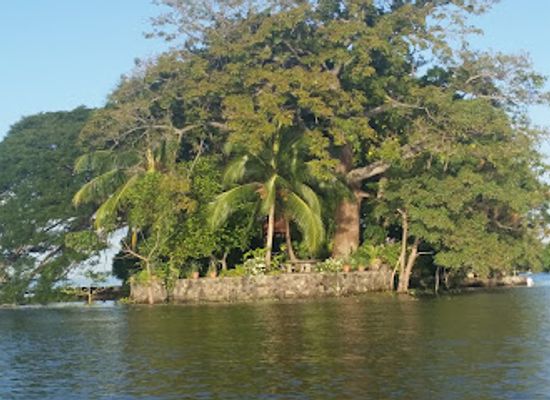 nicaragua/granada-plains/landmark/granada-malecon