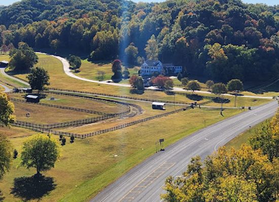 tennessee/duck-river-valley/landmark/natchez-trace-parkway-bridge
