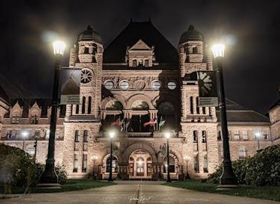 canada/toronto/landmark/queen-s-park-legislative-assembly-of-ontario