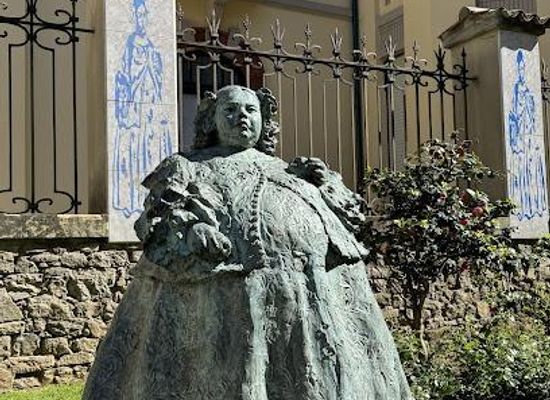 spain/asturias/landmark/monumento-a-eugenia-martinez