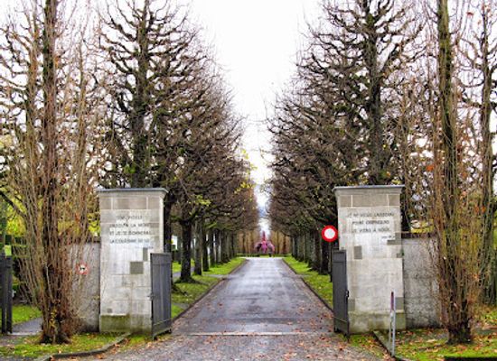 switzerland/vaud/landmark/bois-de-vaux-cemetery