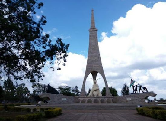 kenya/nairobi/landmark/nairobi-on-foot