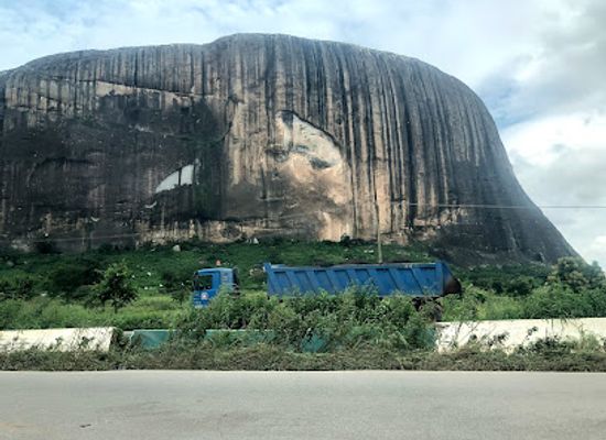 nigeria/nupe/landmark/zuma-rock