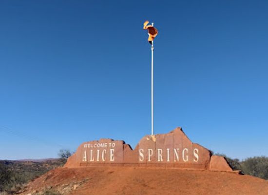 australia/red-centre/landmark/alice-springs-telegraph-station-historical-reserve
