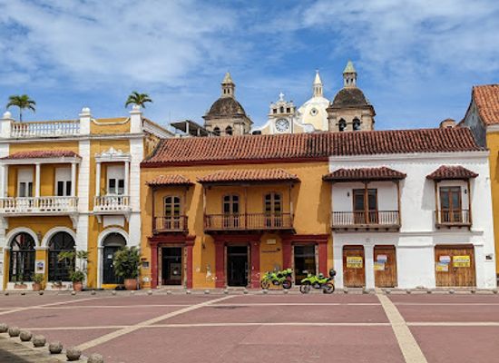 colombia/cartagena/centro/landmark/plaza-de-la-aduana