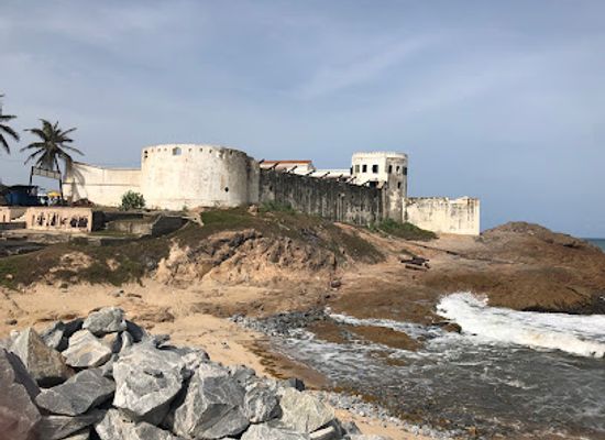 ghana/cape-coast/landmark/castle-beach-resturant