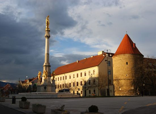 croatia/zagreb/kaptol/landmark/kaptol-fortress
