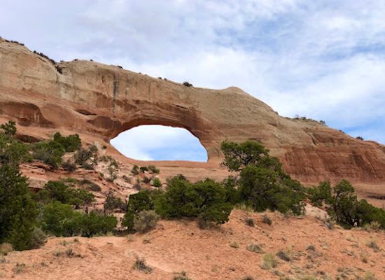 utah/colorado-plateau/landmark/desert-arch-window-rock