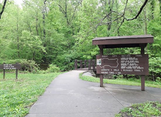 illinois/southern-illinois/landmark/giant-city-state-park