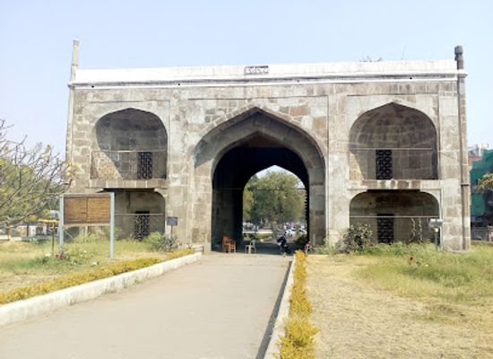 india/aurangabad/begumpura/landmark/delhi-gate