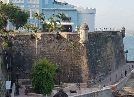 puerto-rico/mona-passage/landmark/casa-blanca