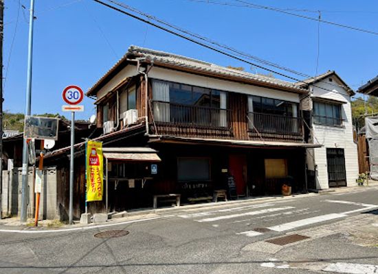 japan/naoshima-island/landmark/cin-na-mon