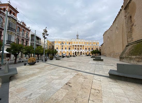 spain/badajoz/landmark/plaza-de-espana