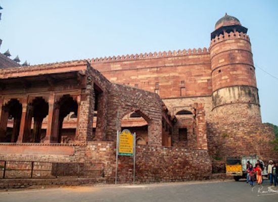 india/uttar-pradesh/landmark/buland-darwaza