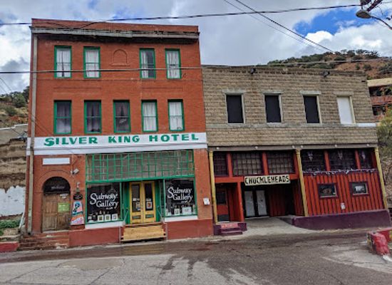 arizona/huachuca-mountains/landmark/chuckleheads-bisbee-bar-comedy-club