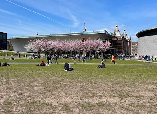 netherlands/amsterdam/museumplein/landmark/monument-voor-vrouwen-van-ravensbruck