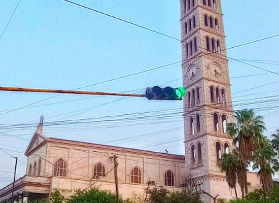 mexico/monterrey/landmark/basilica-de-nuestra-senora-del-roble