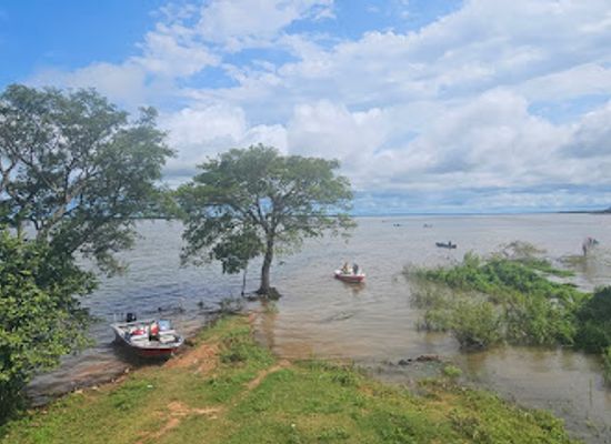 paraguay/rio-paraguay/landmark/mirador-de-la-confluencia-entre-el-rio-paraguay-y-el-rio-parana