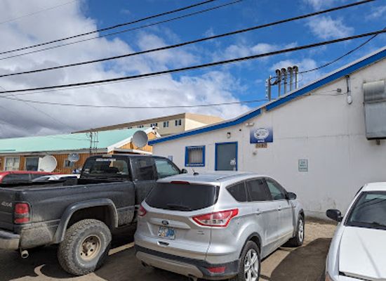 canada/iqaluit/landmark/nunavut-caribou-tuktu-cabs