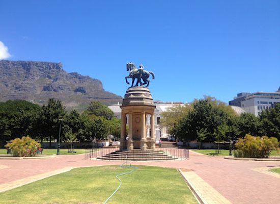 south-africa/highveld/landmark/cecil-john-rhodes-statue